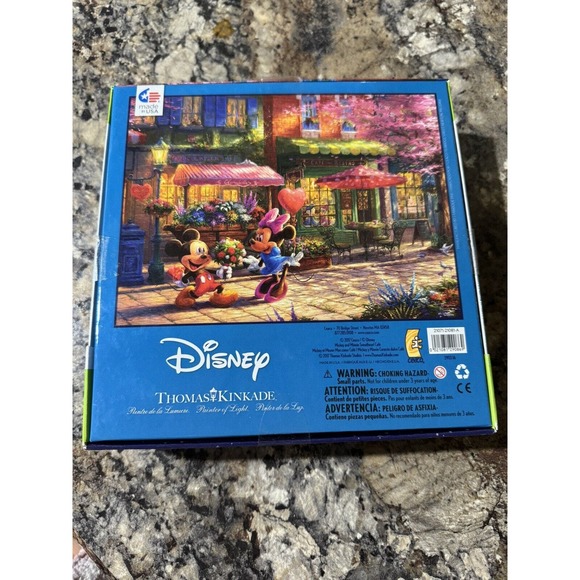 Ceaco 2017 Thomas Kinkade Disney's Mickey & Minnie 750 Jigsaw Puzzle *NEW*‎ - Picture 2 of 4